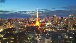 世界貿易センタービル展望台からの東京タワー